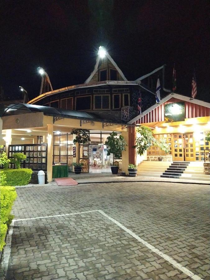 Vienna Woods Hotel נקורו מראה חיצוני תמונה
