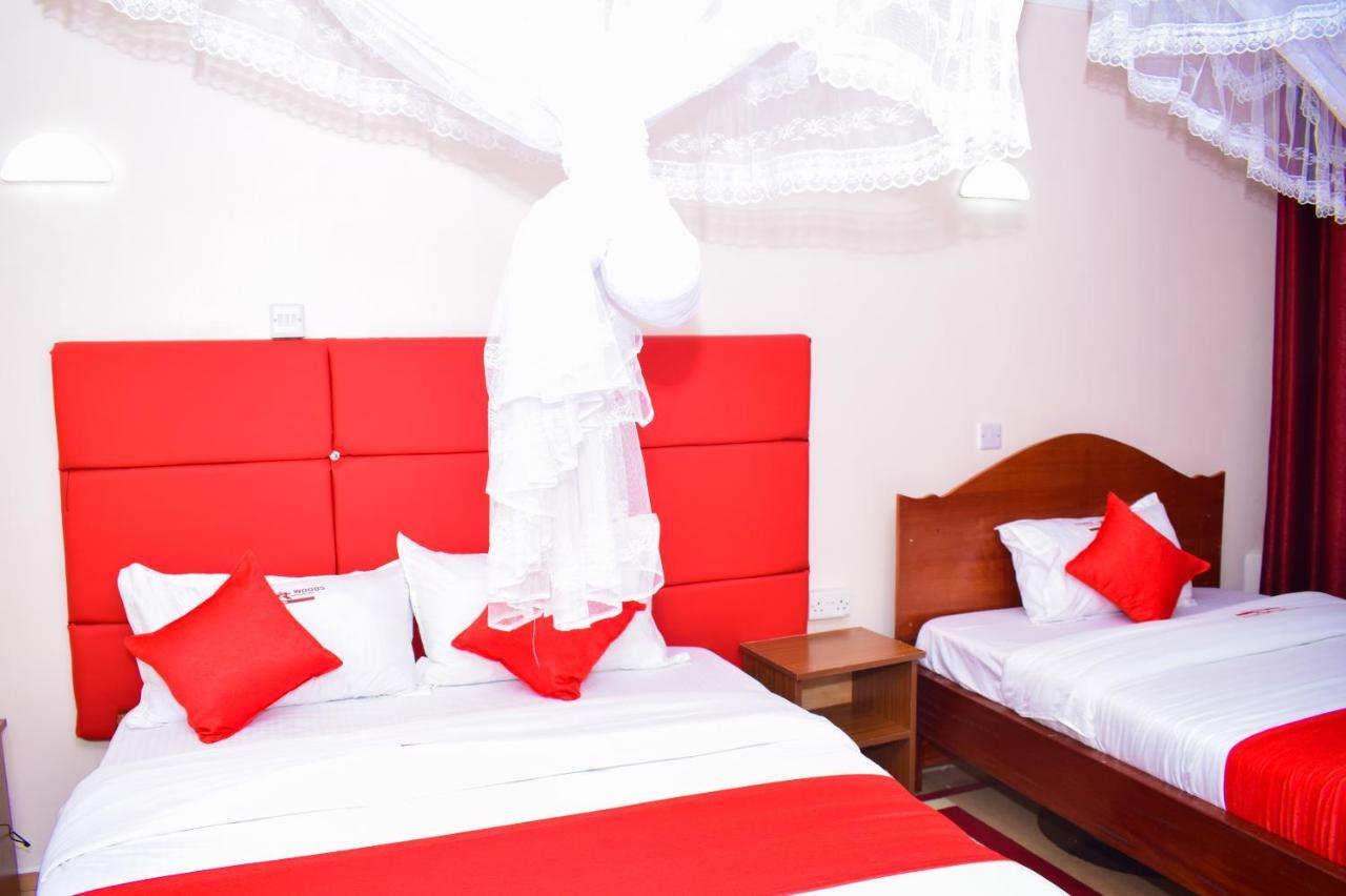 Vienna Woods Hotel נקורו מראה חיצוני תמונה