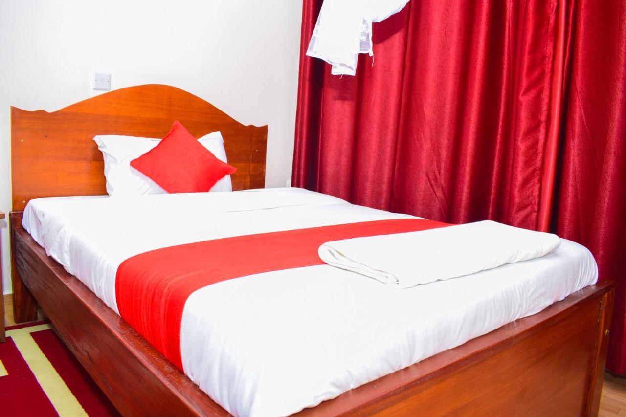 Vienna Woods Hotel נקורו מראה חיצוני תמונה